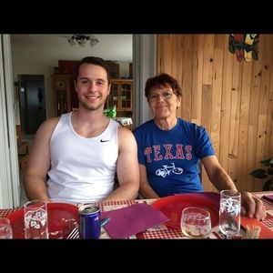 Meet your Posher, Victor